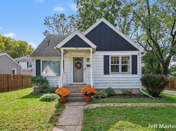 938 Griggs St SE, Grand Rapids, MI 49507