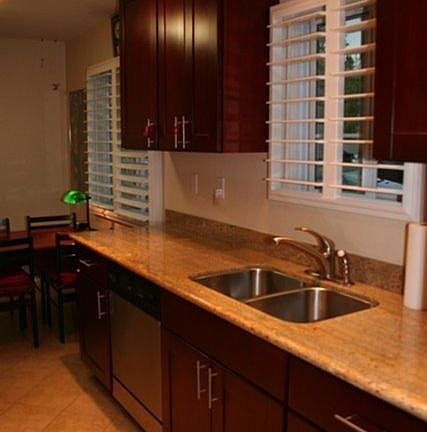 3rd image of 3743 Fielding Cir