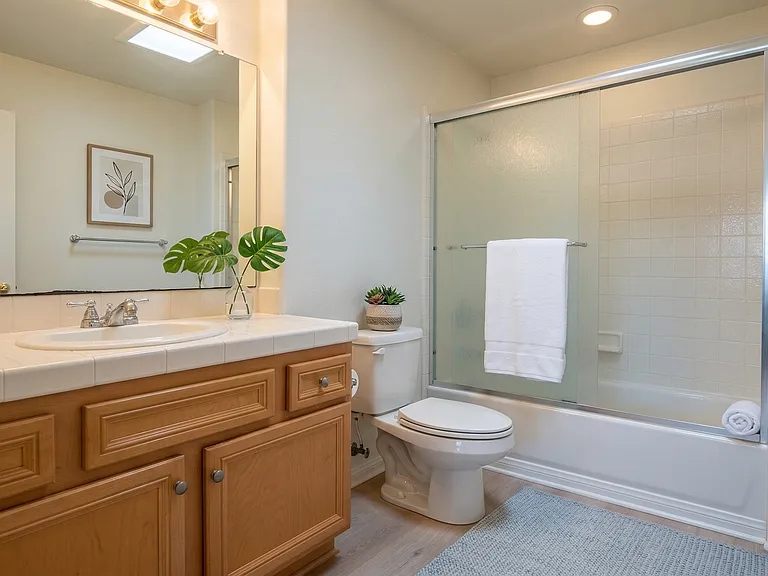 4354 Tradewinds Dr — Photo 9