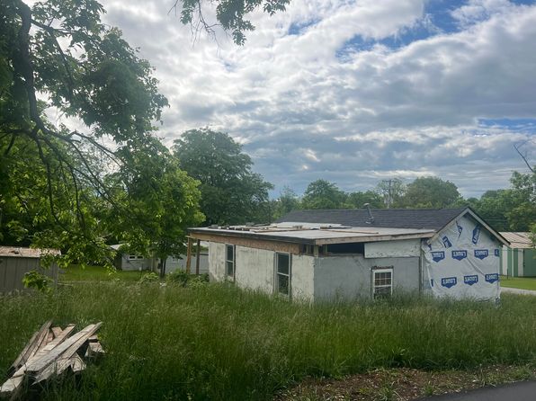 987 Devils Hollow Rd, Frankfort, KY 40601
