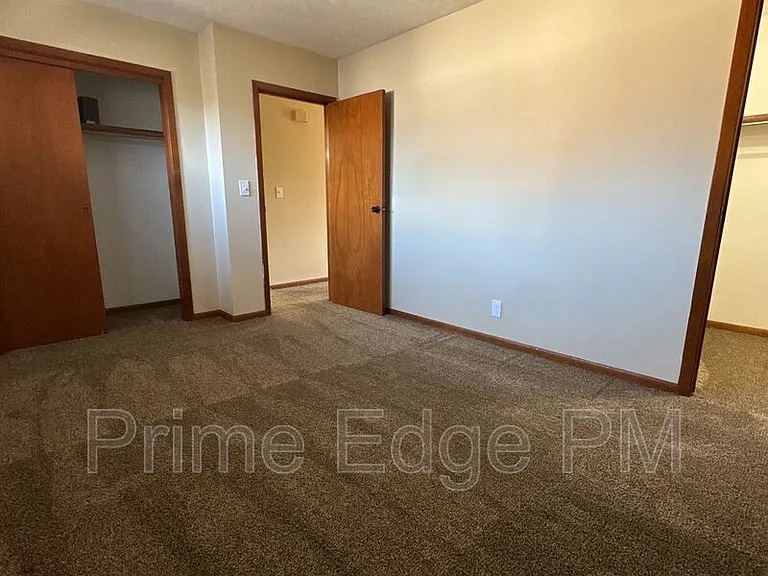 4900 Huntington Ave #4 — Photo 10