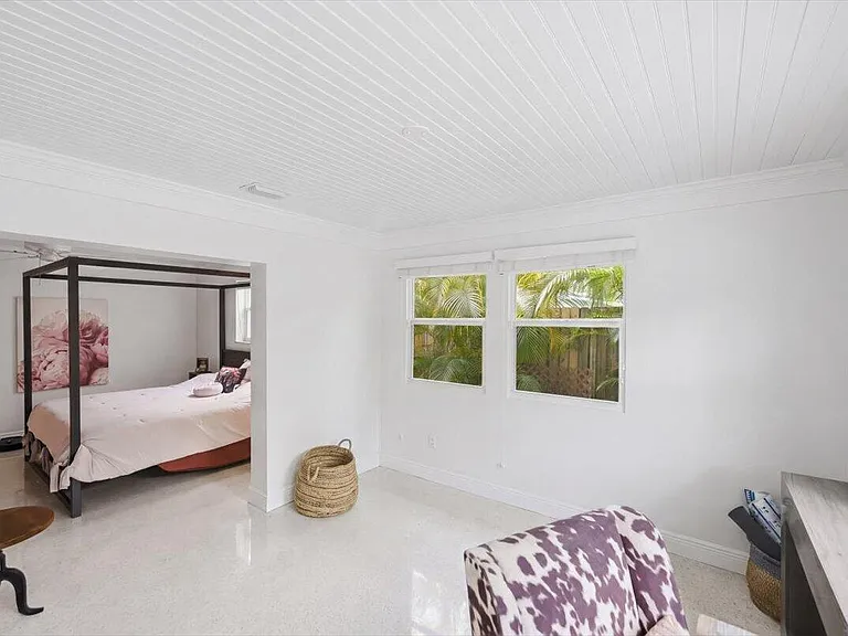 206 SE Wentworth Dr — Photo 21