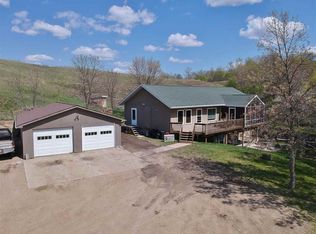 4721 38th St SE, Minot, ND 58701