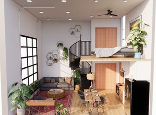 2550 NE Sandy Blvd #206, Portland, OR 97232
