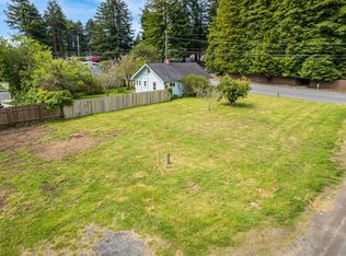 1824 Carson St, Eureka, CA 95501