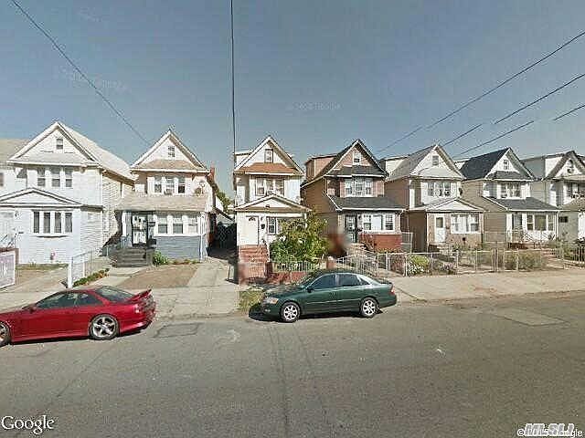1st image of 9557 111th St