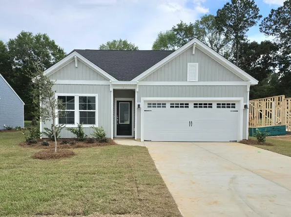 1943 Deercreek Dr, Manning, SC 29102
