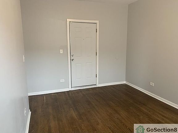 4th image of 7820 S Cornell Ave
