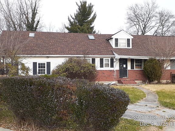 4th image of 7104 Iverson Ct