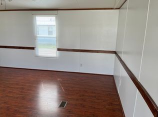 191 Sneeds Garage Dr, Murphy, NC 28906