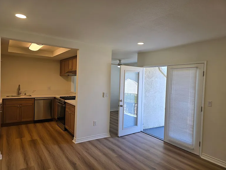 18651 Libra Cir — Photo 28