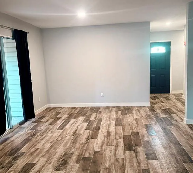 5202 Santrey Dr — Photo 10