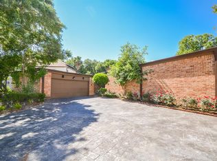 10 Charleston St S, Sugar Land, TX 77478