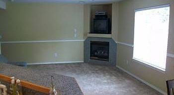 3rd image of 7319 Pioneer Hwy