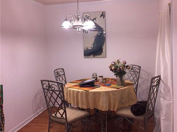 3rd image of 2511 Metairie Lawn Dr #217