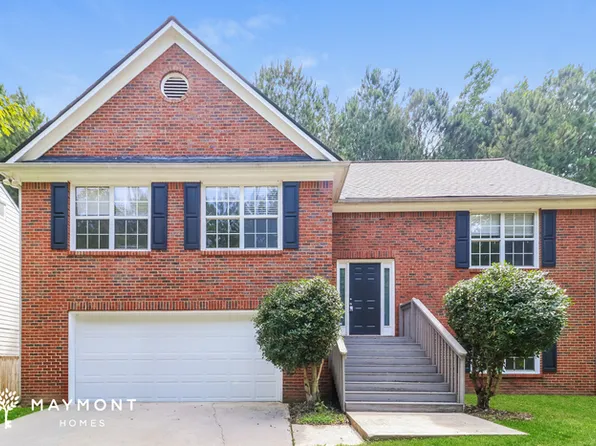 700 Castlebrooke Dr, Lawrenceville, GA 30045