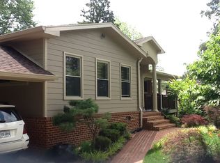 1625 Woodmoor Ln, Mc Lean, VA 22101
