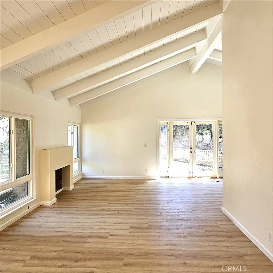 4 bed, 2.5 bath, 2509 sqft, $5,500 — Photo 3