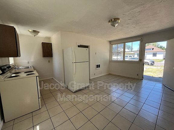 2nd image of 1298 Idaho Ave Unit 5