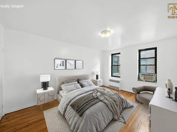 2251 Knapp Street image 4 of 11