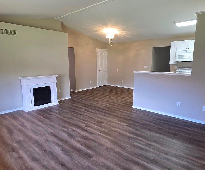 9343 Parkview Cir, photo 4