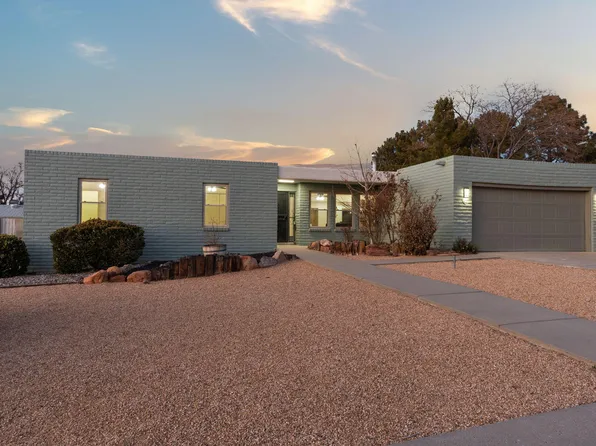 729 Sagebrush Trl SE, Albuquerque, NM 87123