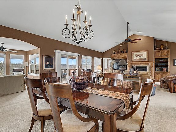 4th image of 29 Eddleston Dr