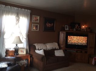 156 Main St, Powhatan Point, OH 43942