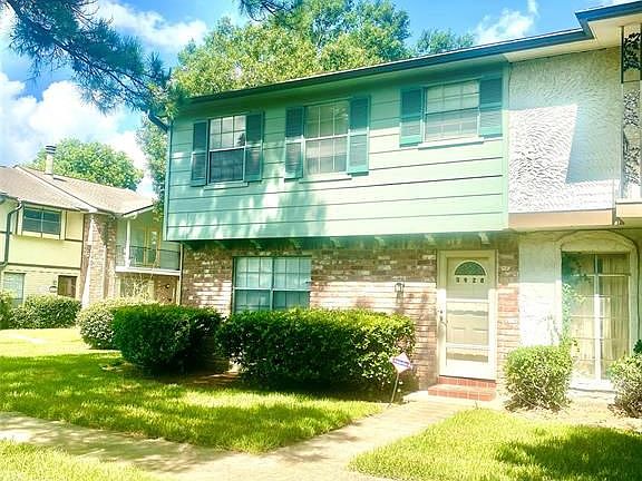 2nd image of 3928 Laura Leigh Dr #3526
