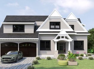 241 Oakland St, Wellesley, MA 02481