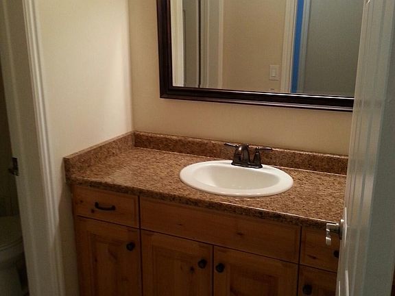 3rd image of 2902 W Dunraven Dr