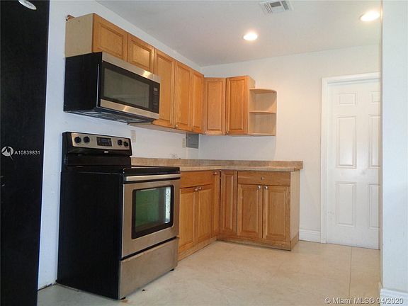 2nd image of 2701 NW 26th St #2701