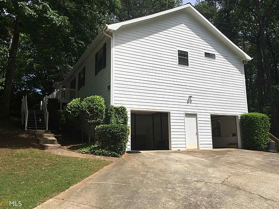 3rd image of 3148 N Woods Trl #55