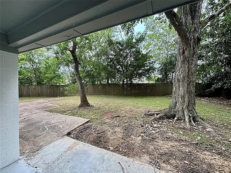 466 Pinehill Dr — Photo 15