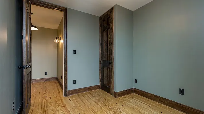 Rented by Nooklyn NYC LLC | media 17