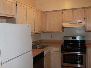 381 Cumberland St, Brooklyn, NY 11238
