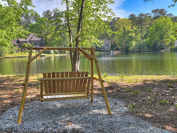 3rd image of 66 Waters Edge Dr