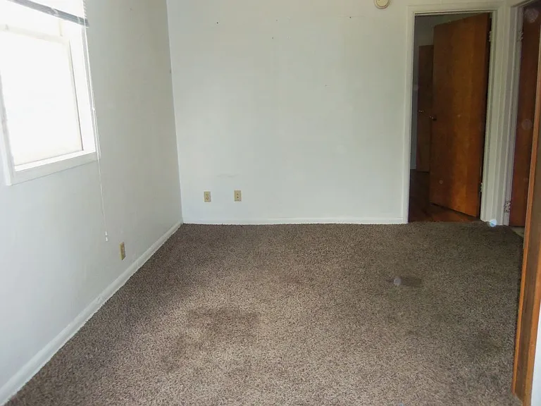 602 W Hanna Ave #6A — Photo 9