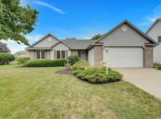 5812 Winstar Ln, Racine, WI 53402