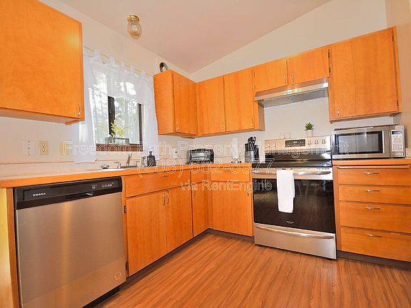 5th image of 11960 N Government Way