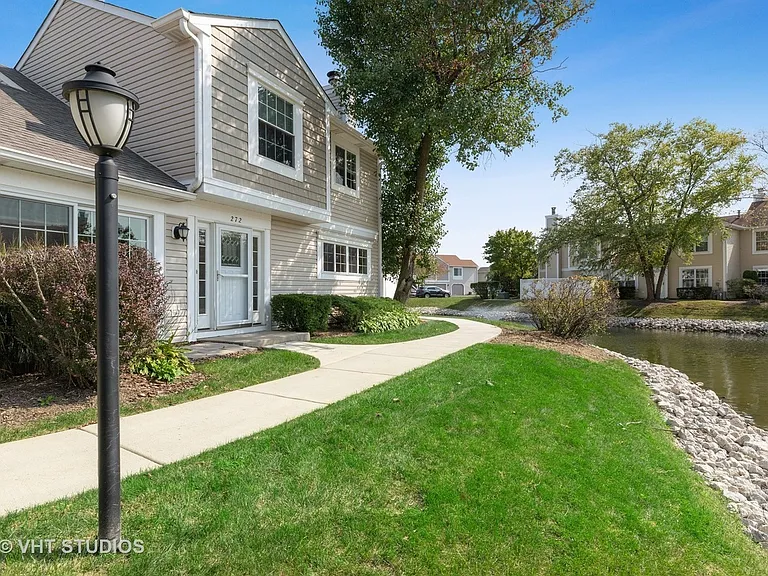 272 Le Parc Cir — Photo 5
