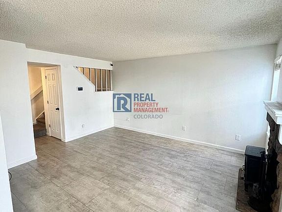 3rd image of 2769 Hearthwood Ln