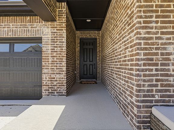 5th image of 15413 Short Ridge Ln
