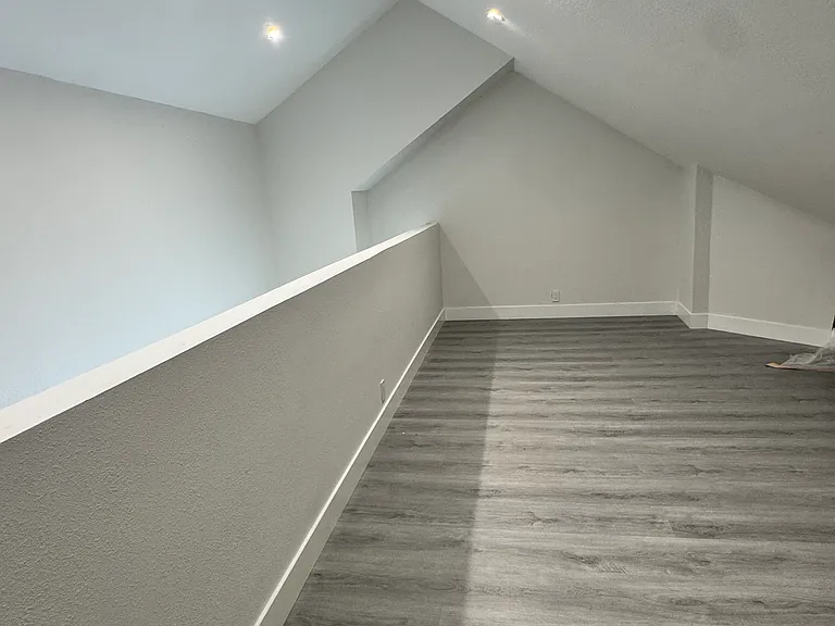 1526 Granite Hills Dr #B — Photo 10