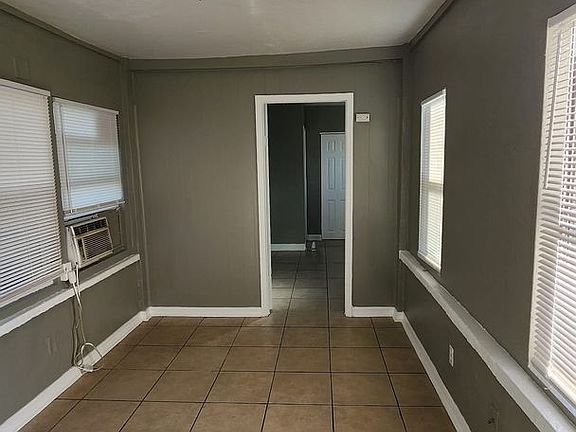 5th image of 1770 12th Ave S