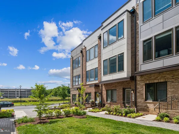 8039 Baxter St, Rockville, MD 20855