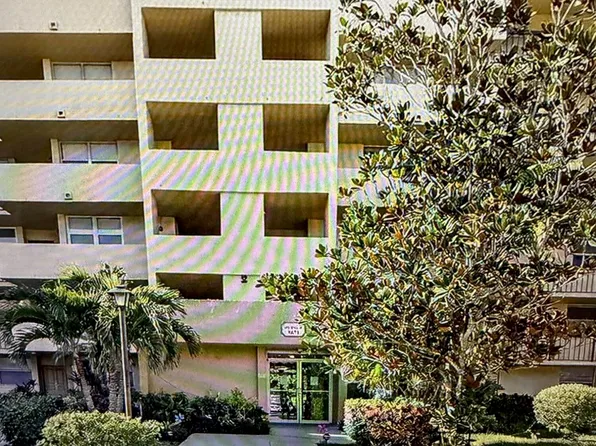 3671 Environ Boulevard #169, Lauderhill, FL 33319