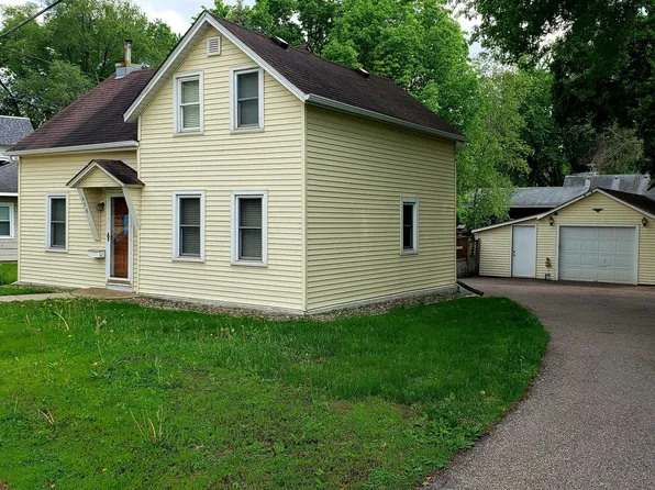 408 2nd St W, Jordan, MN 55352