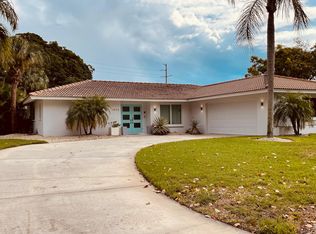 1955 Brookhaven Dr, Sarasota, FL 34239