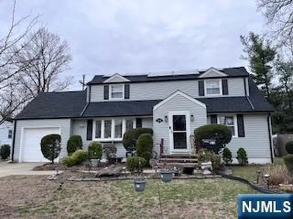 36-14 Northern Dr, Fair Lawn, NJ 07410